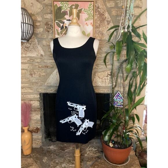 Upcycled 80s Black Tank Dress – Screen Printed White Guns – OOAK - Picture 4 of 8
